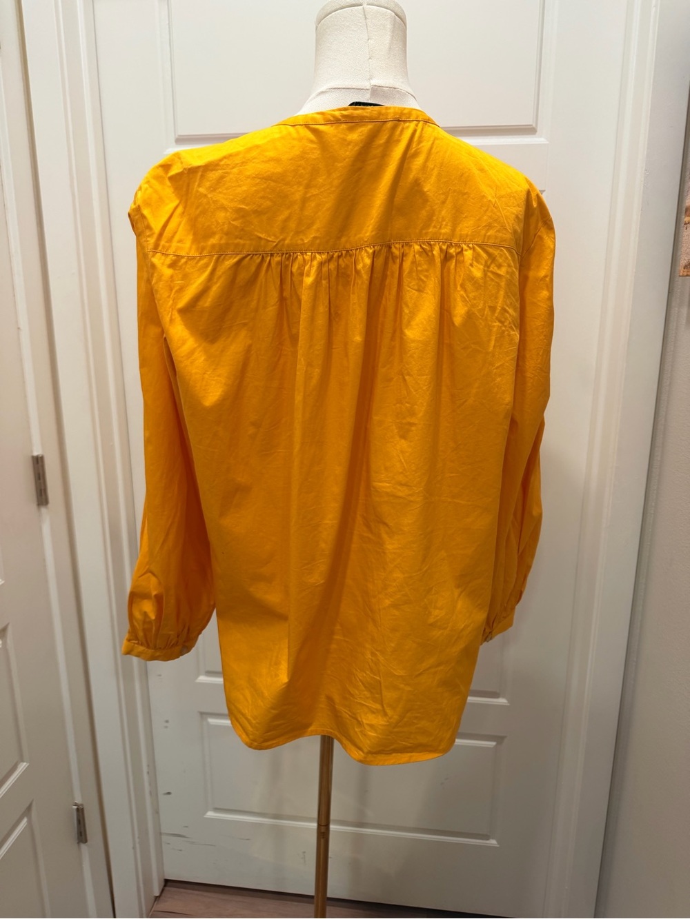 Derek Lam 10 Crosby Women's Bright Orange Button-Front Pintuck Blouse - Picture 4 of 6